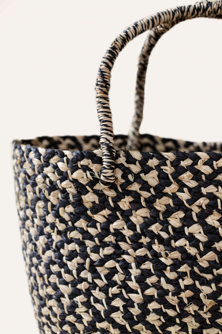 Braided Raffia Tote | Black & Natural