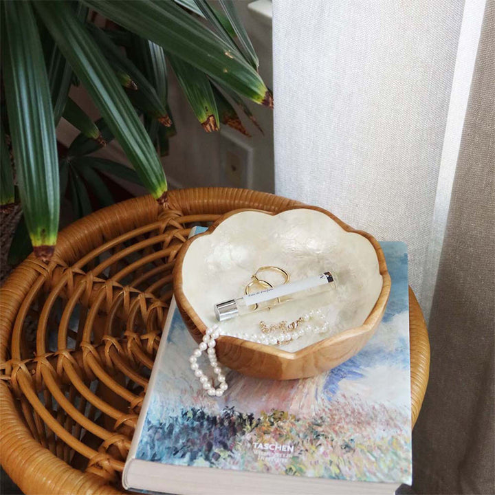 Flowers Teak Wood Bowl With Inner Shell Lining