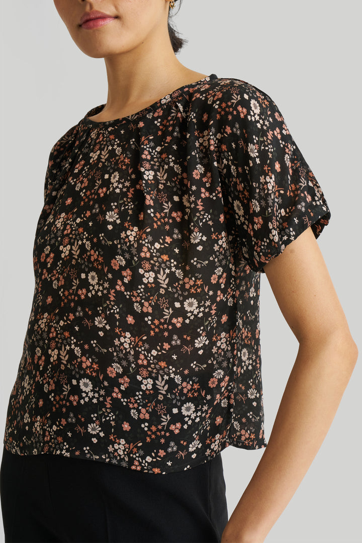 Balloon Sleeve Top - Black Florals