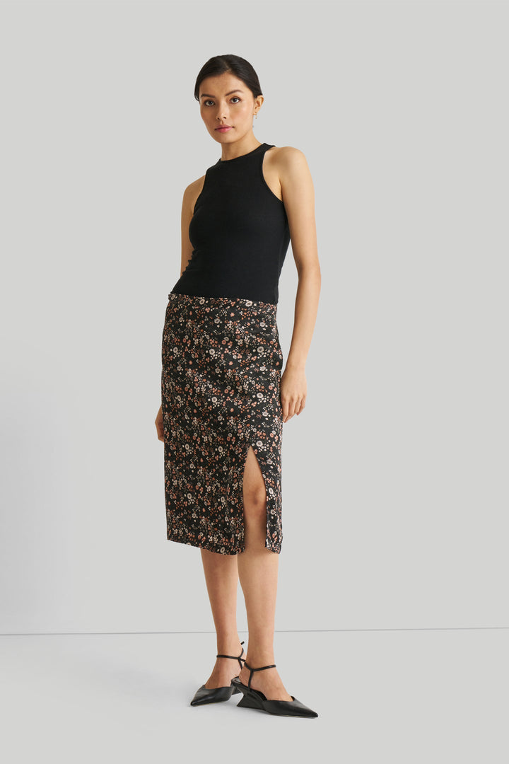 Brunch Skirt | Black Florals
