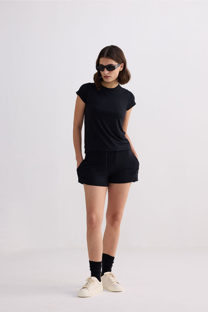 Essential Short Sleeve Tee | Black
