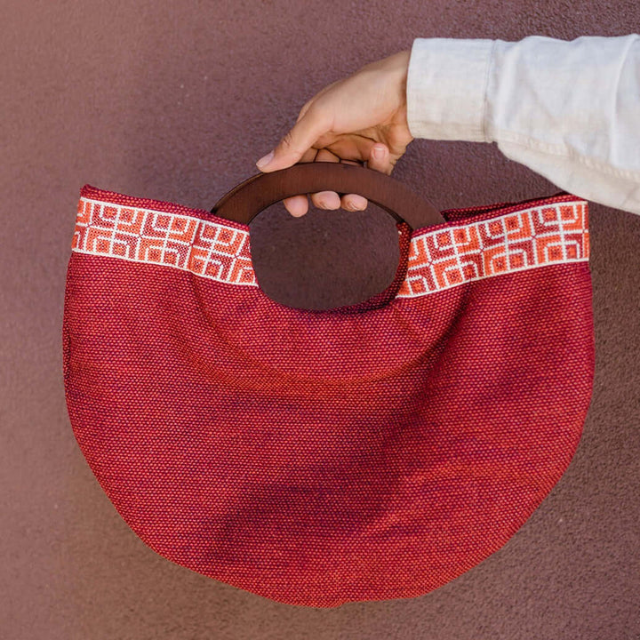 Half Moon Clutch - Red