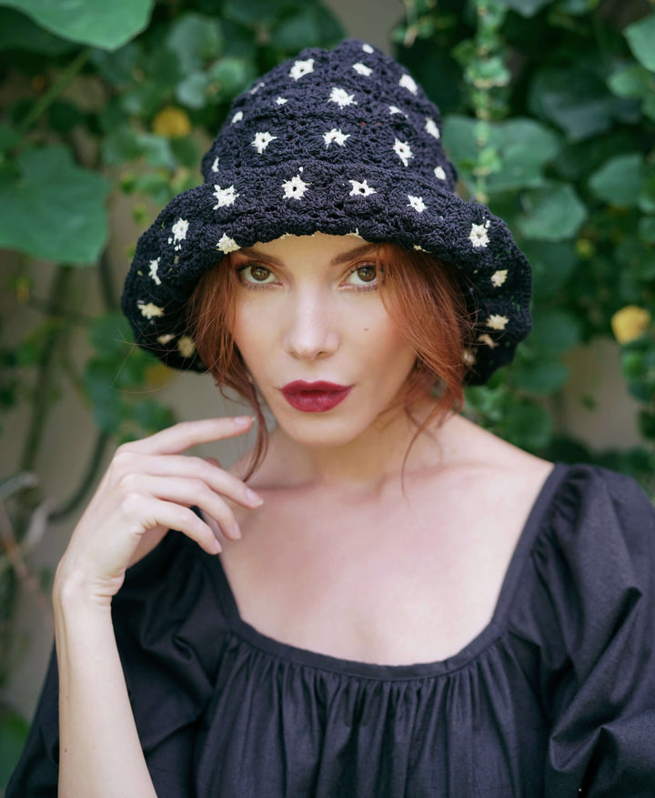 Flora Crochet Hat - Black