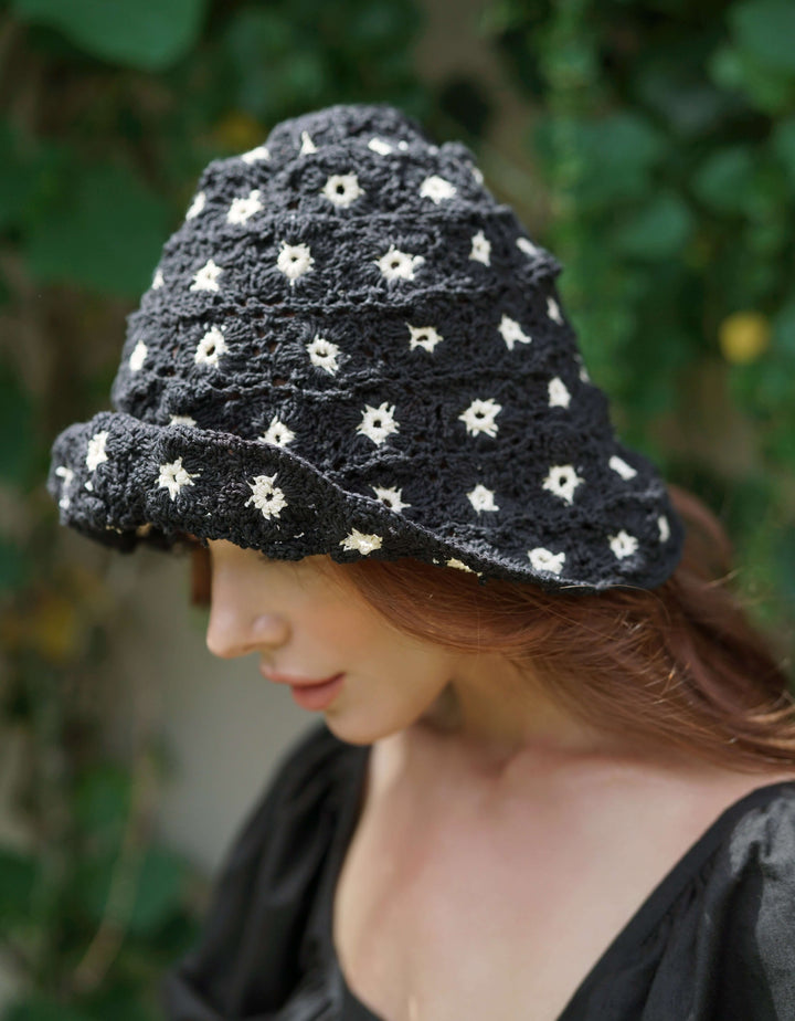 Flora Crochet Hat - Black