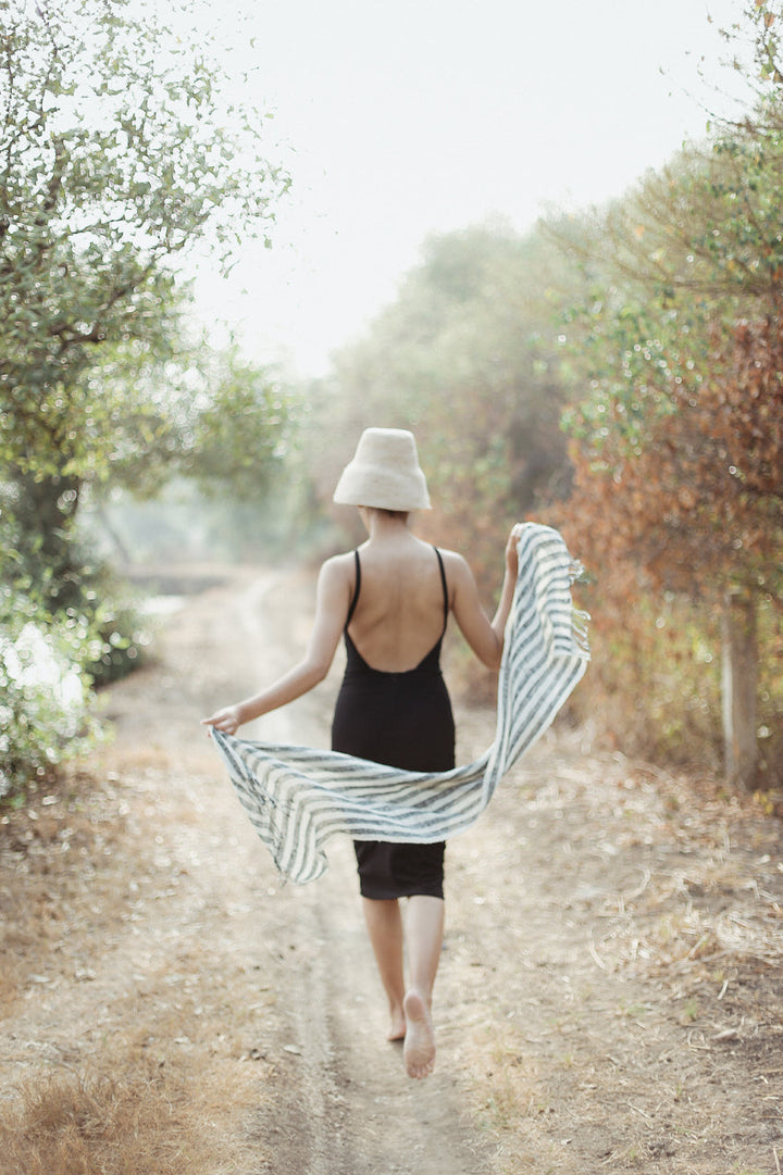 Fatima Hand-loomed Raw Cotton Scarf - Black