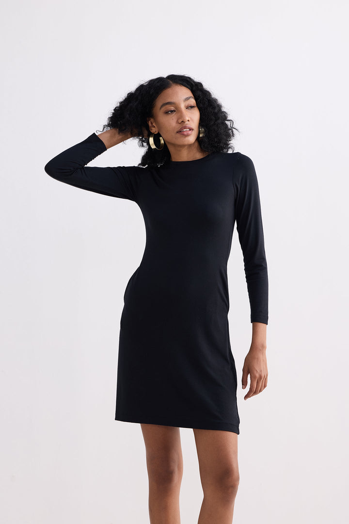 Long Sleeves Fitted Short Dress | Black