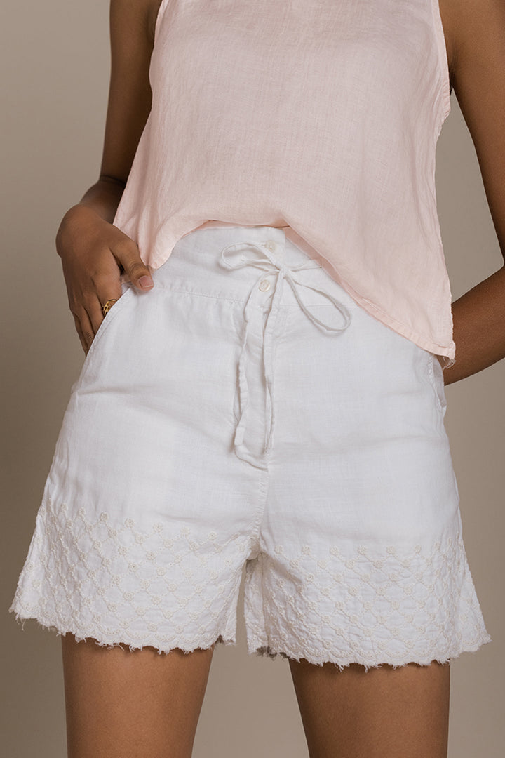 Raindrops on Flip Flops Shorts - White