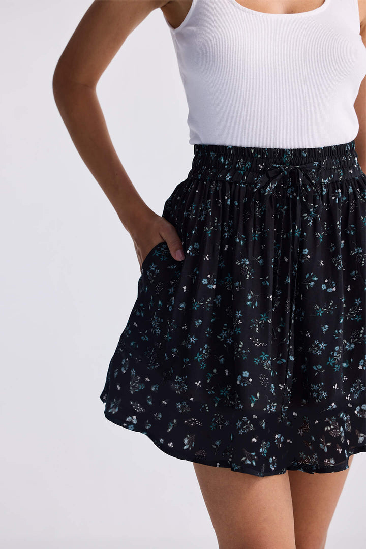 Drawstring Short Skirt | Dark Blue Florals