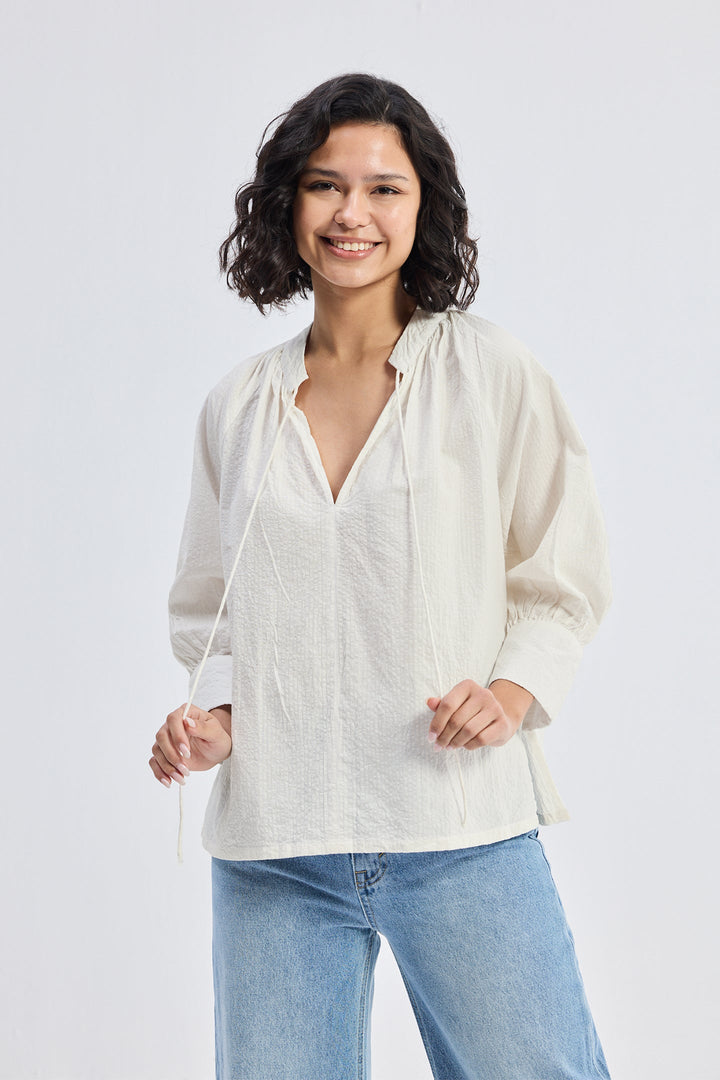 Relaxed Fit Top with Front-Tie | Cream