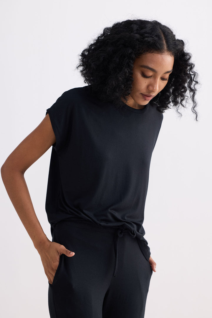 Relaxed Tee | Black
