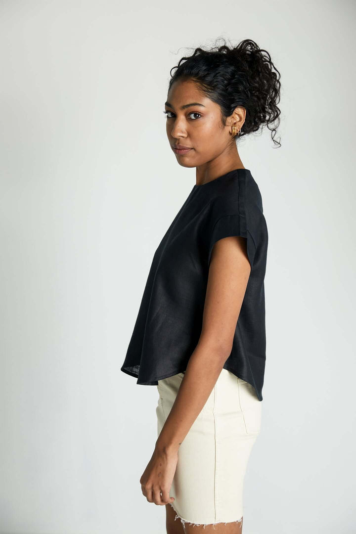 Sandcastle Saturdays Top - Black