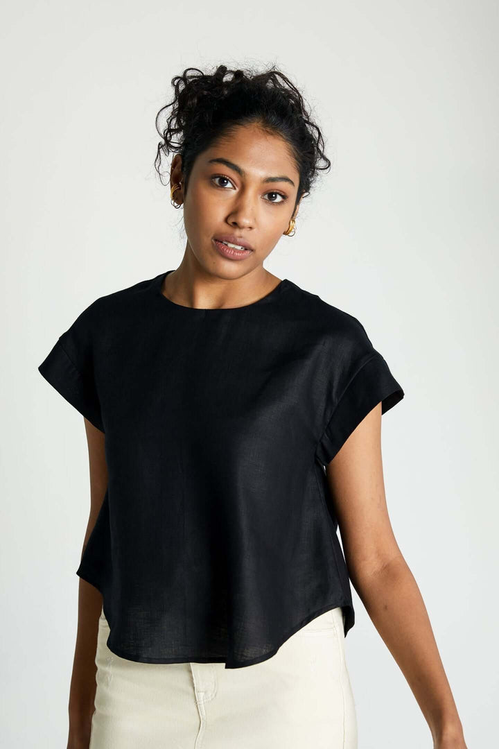 Sandcastle Saturdays Top - Black