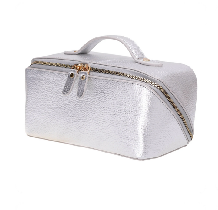 Haines Leather Cosmetic Bag – Stylish & Durable Makeup Bag for Travel