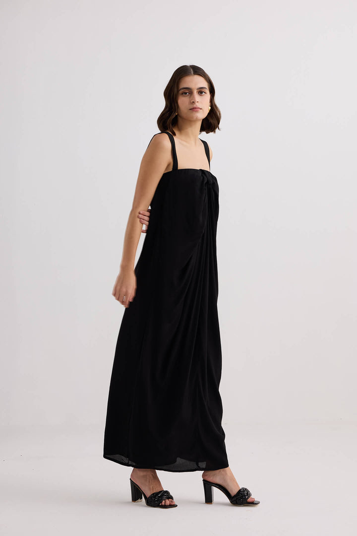 Twilight Twist Strappy Maxi Dress | Black