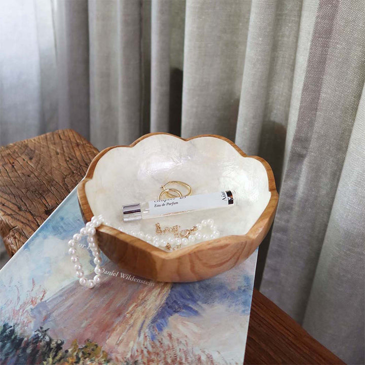 Flowers Teak Wood Bowl With Inner Shell Lining