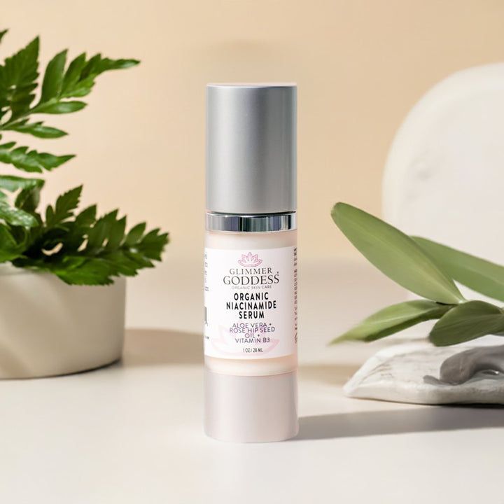 Organic Niacinamide Anti Aging Serum with Rosehip and Avocado Oil for glowing skin