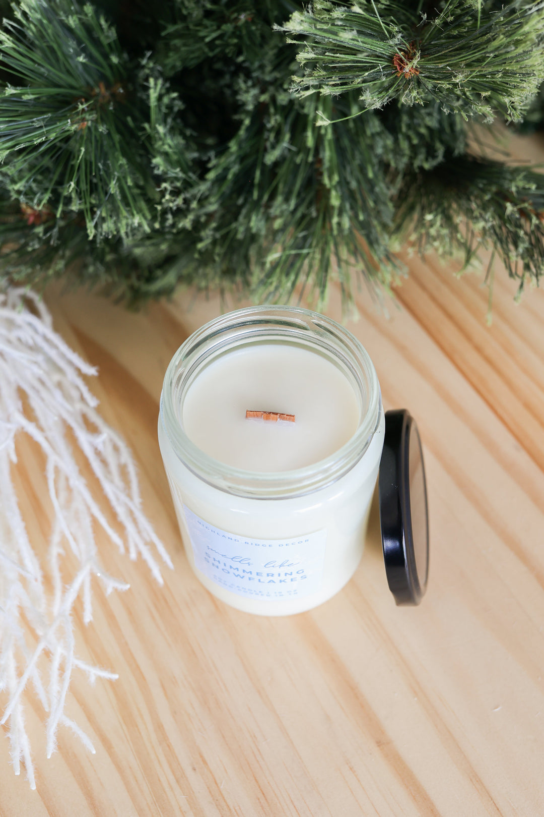 Shimmering Snowflakes Candle