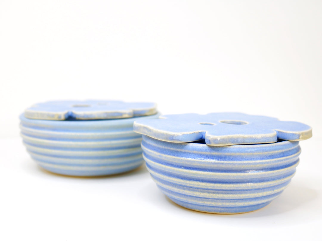 Hunny Bowls - Blu (Set of two. Assorted sizes)
