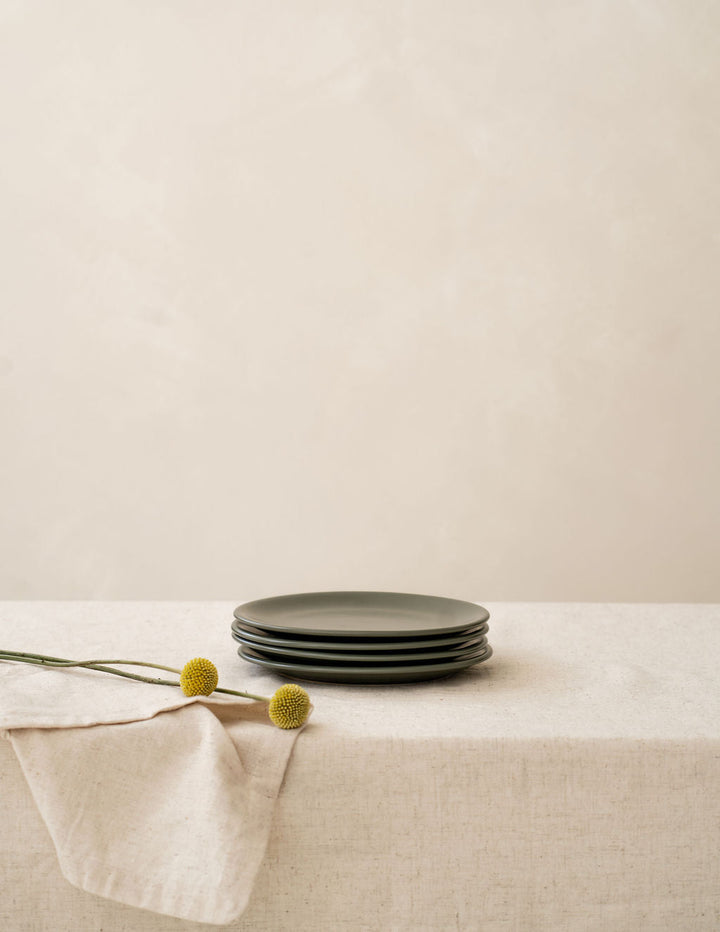 The Petite Plate (Set of 4)