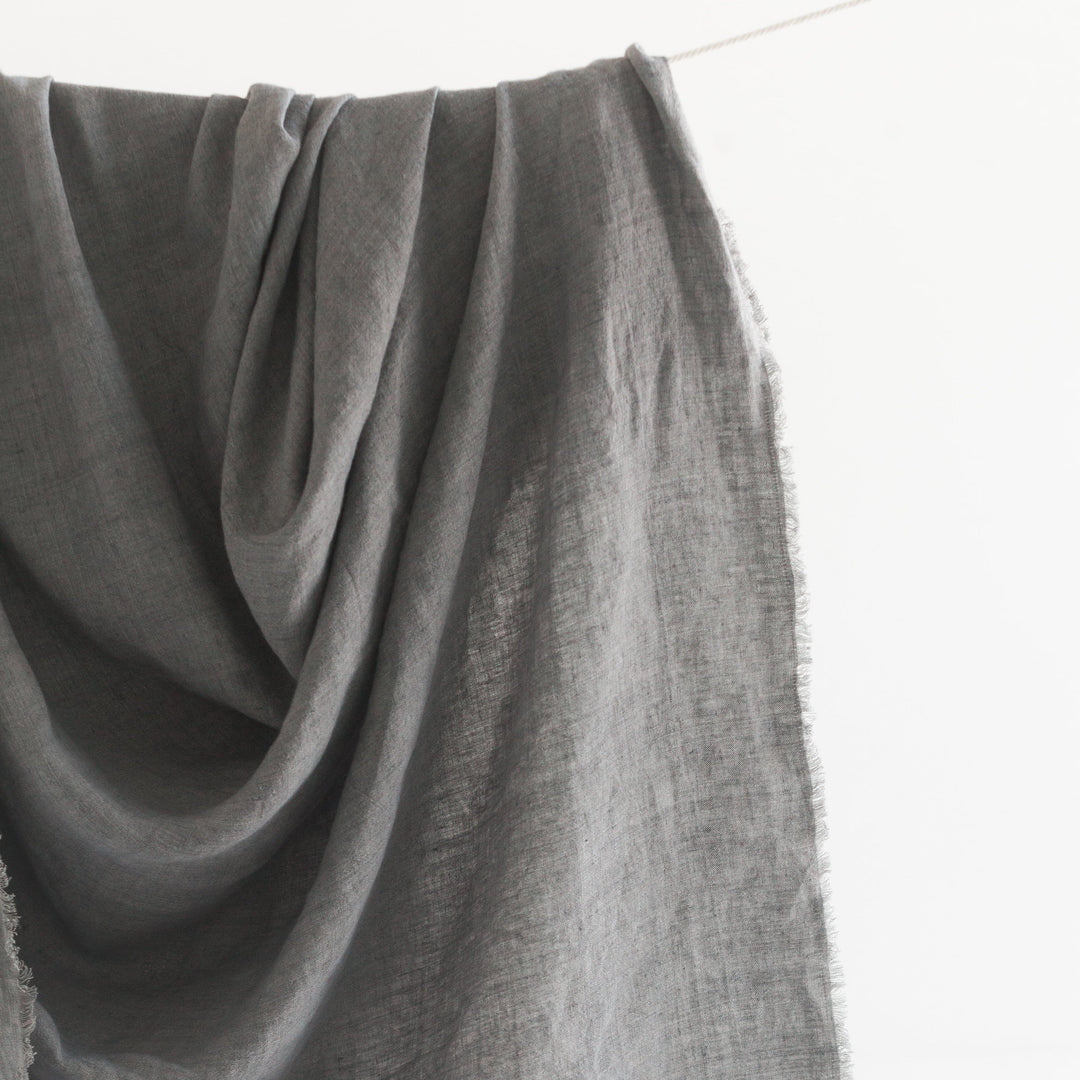 Stone Washed Linen Throw
