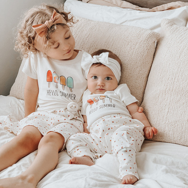 graphic tee | hello summer