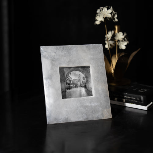 Santo Alabaster Frame