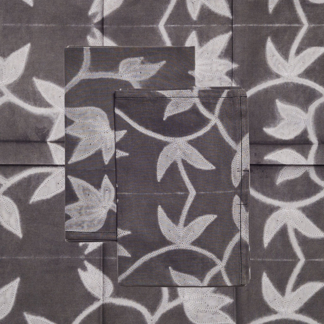 Folio Handcrafted Shibori Print Cotton Table Napkins ( set of 4 )