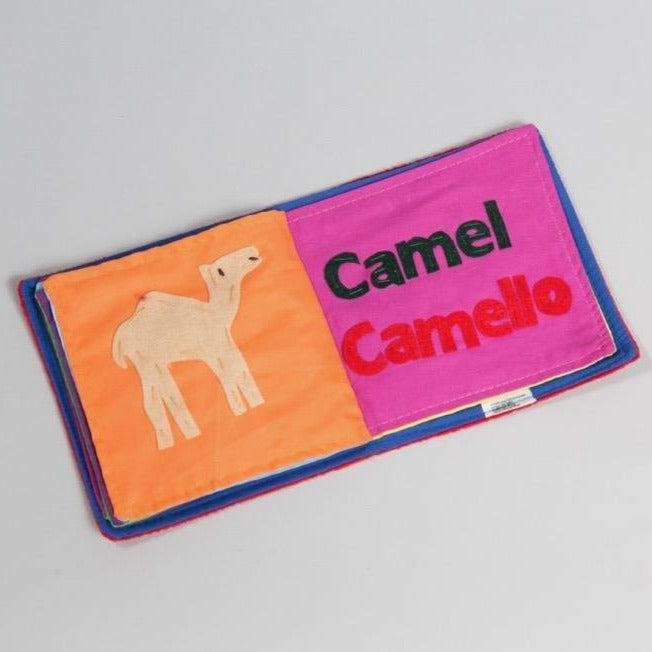 Spanish-English Animal Book