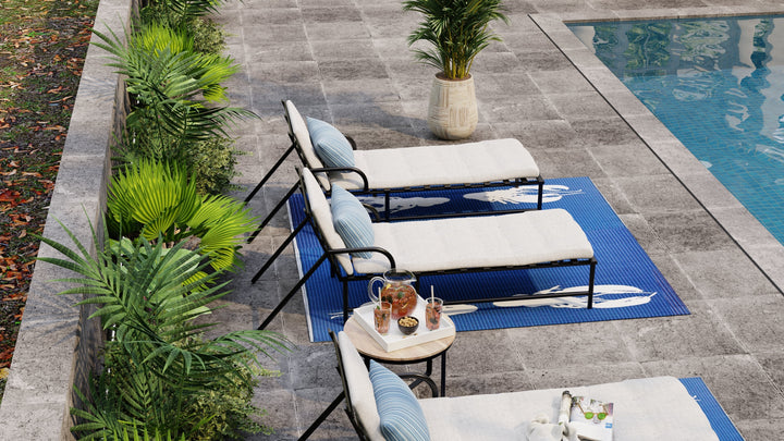 Four Lobster Blue & White