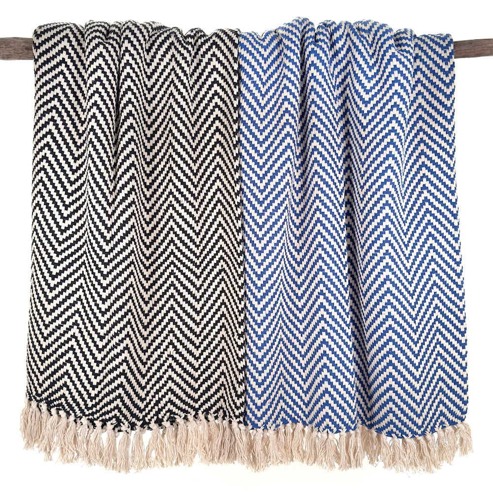 Cara Throw
