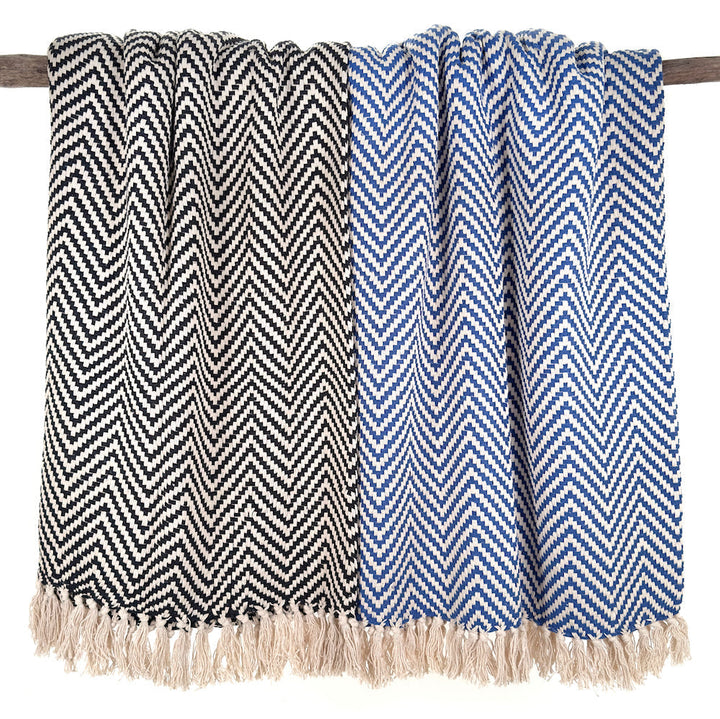 Cara Throw
