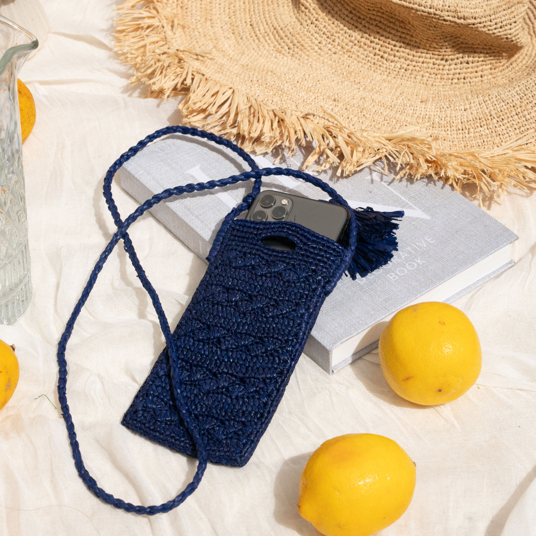 Poushy Phone Pouch