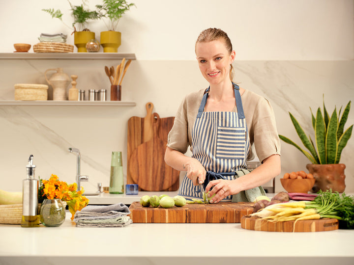 Bib Apron with Pockets