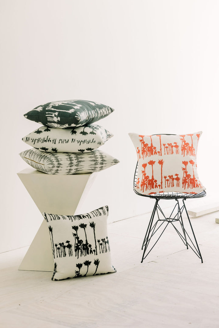 Avenida in Tabula Rasa 20" x 20" Pillow