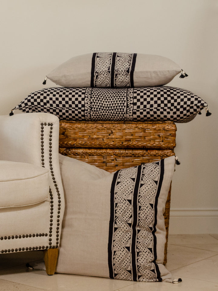 Samburu Charcoal Lumbar Pillow Cover
