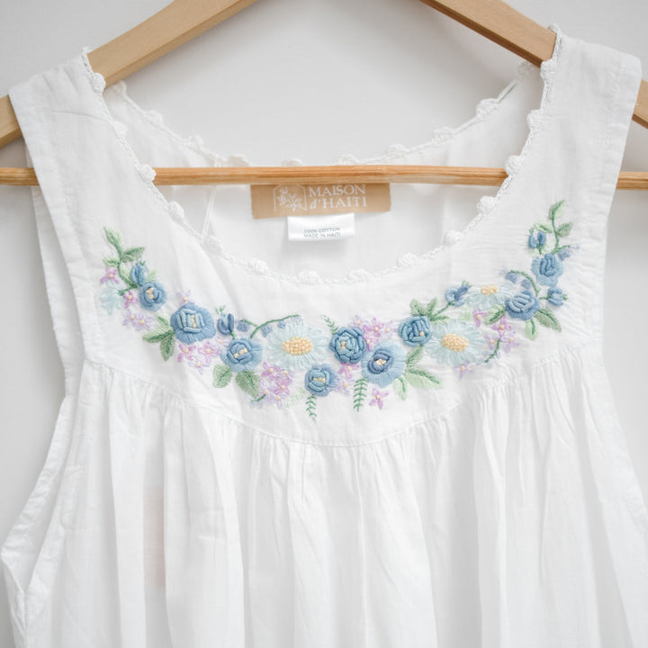 Blue Rosebud Nightgown