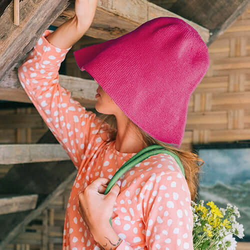 Bloom Crochet Hat - Hot Pink