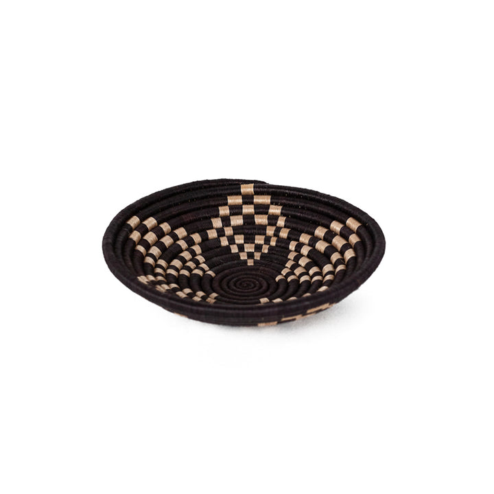 Bariku - Black Tea Woven Bowls