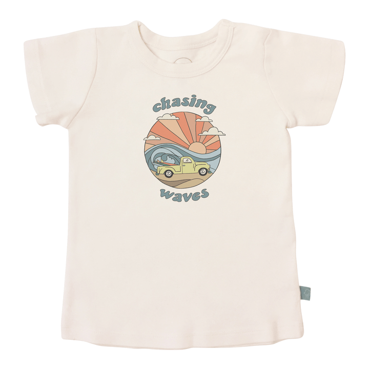 graphic tee | Chasing Waves