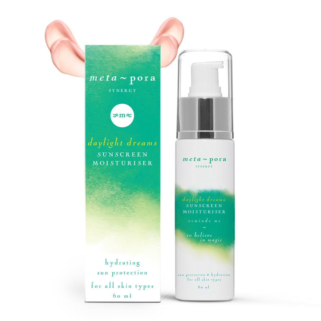 Daylight Dreams Sunscreen Moisturizer with SPF 15 for natural skin protection and hydration, featuring Zinc Oxide and Red Raspberry Seed Oil.