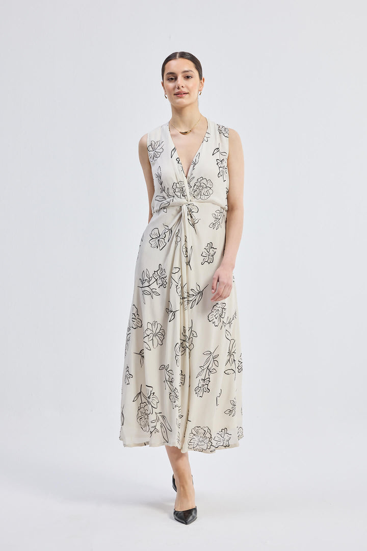 Front Twist Maxi dress in Black Florals