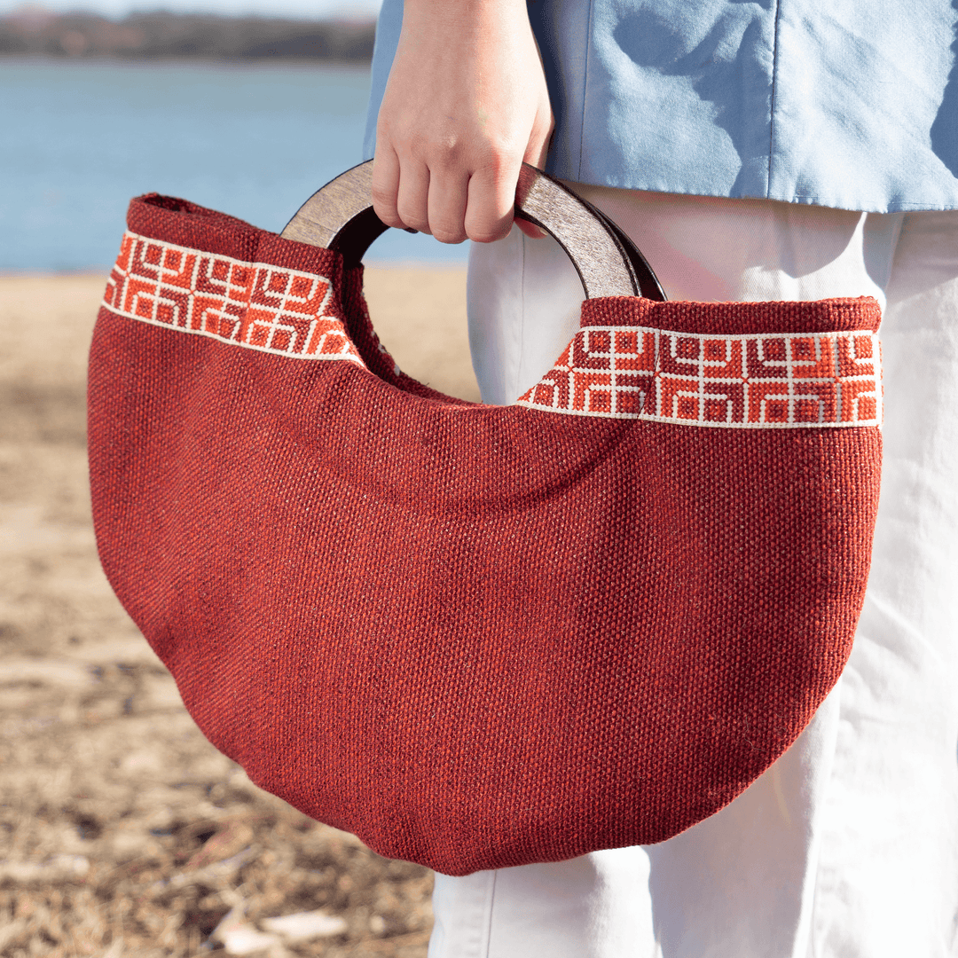 Half Moon Clutch - Red
