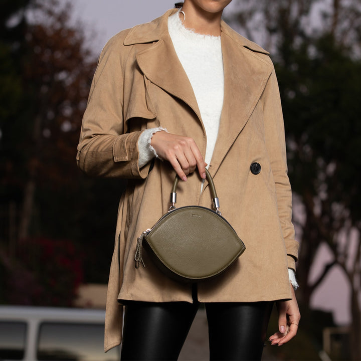 Kiss Circle Shape Leather Crossbody Bag - Olive Green