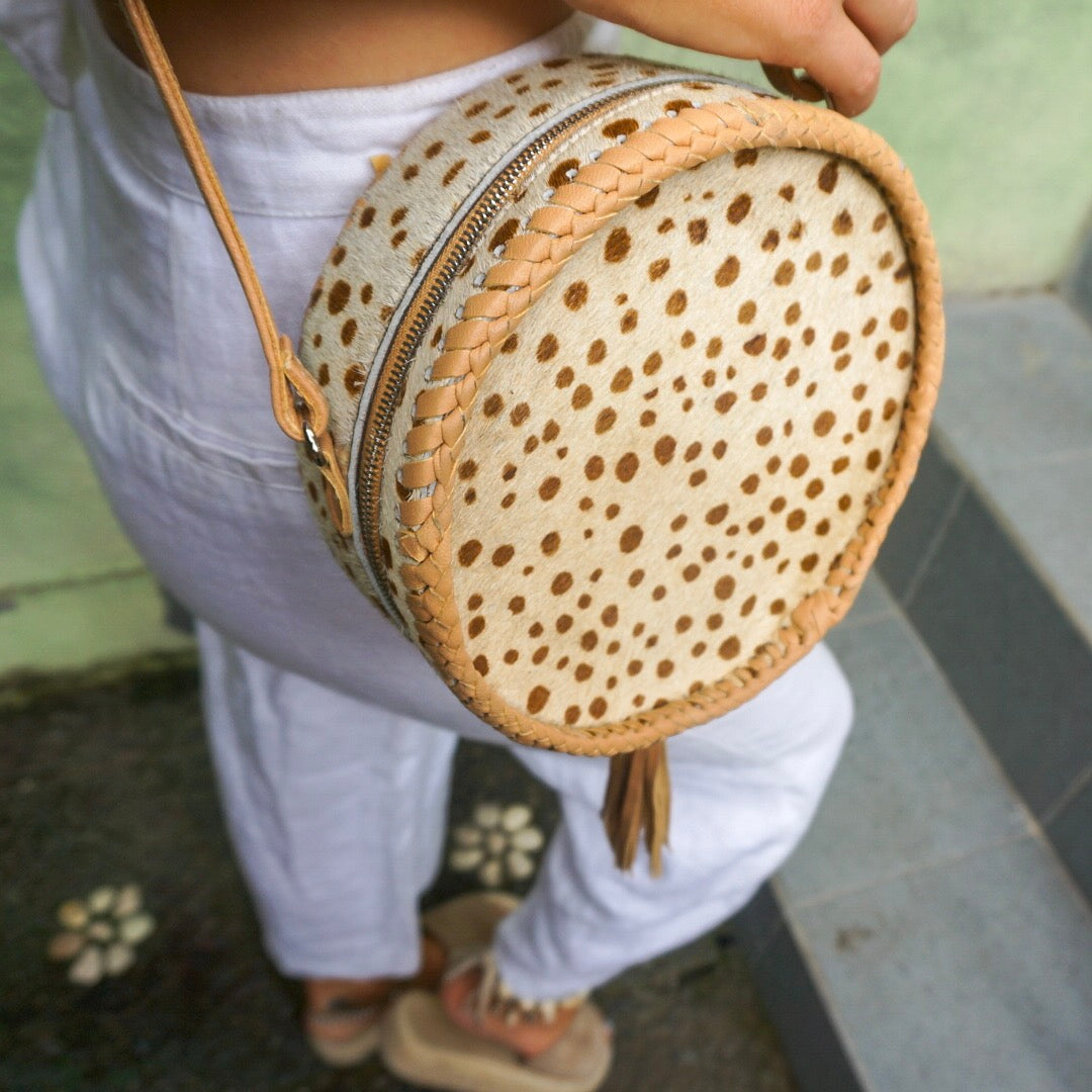 Circle Cowhide