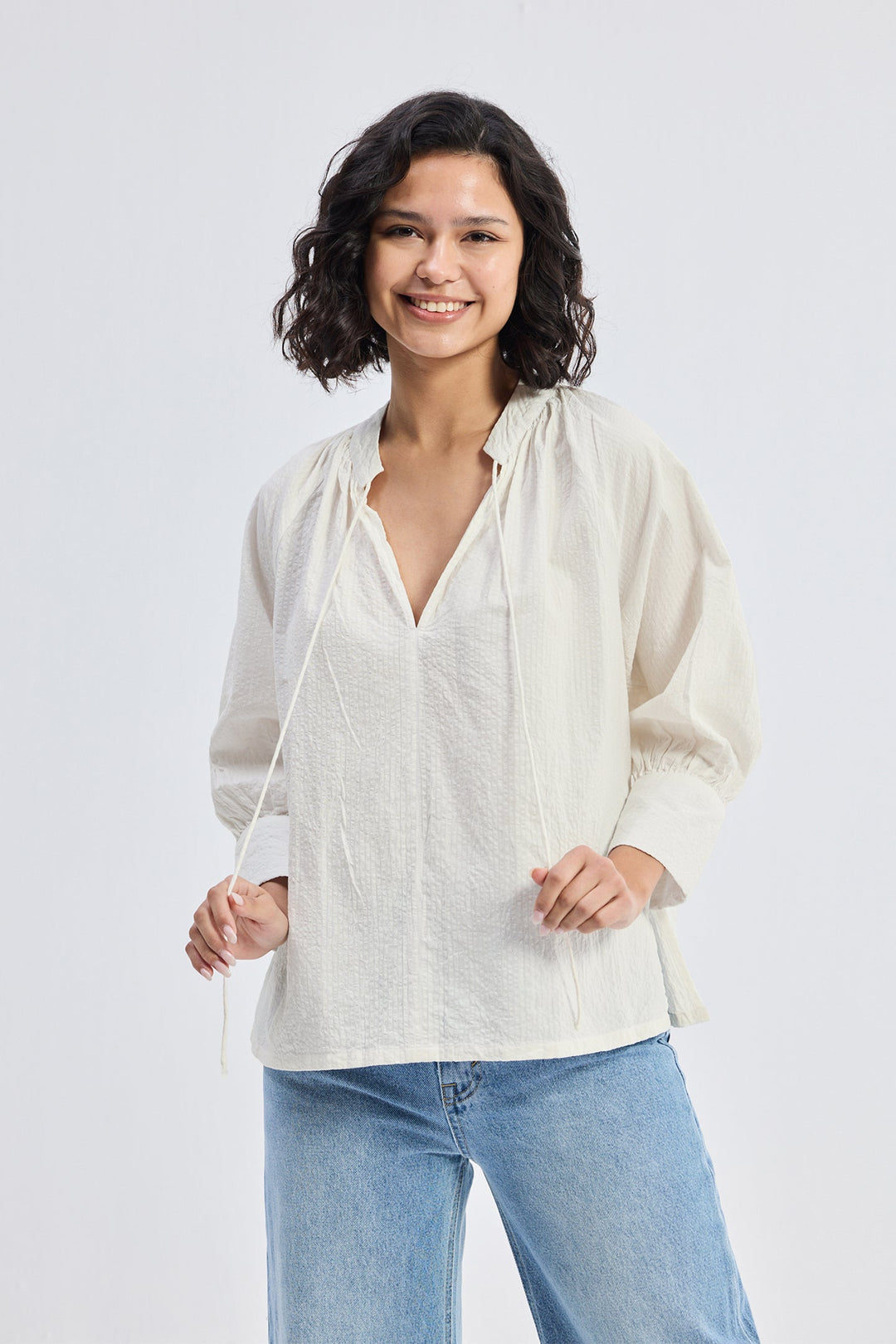 Relaxed Fit Top with Front-tie in Cream