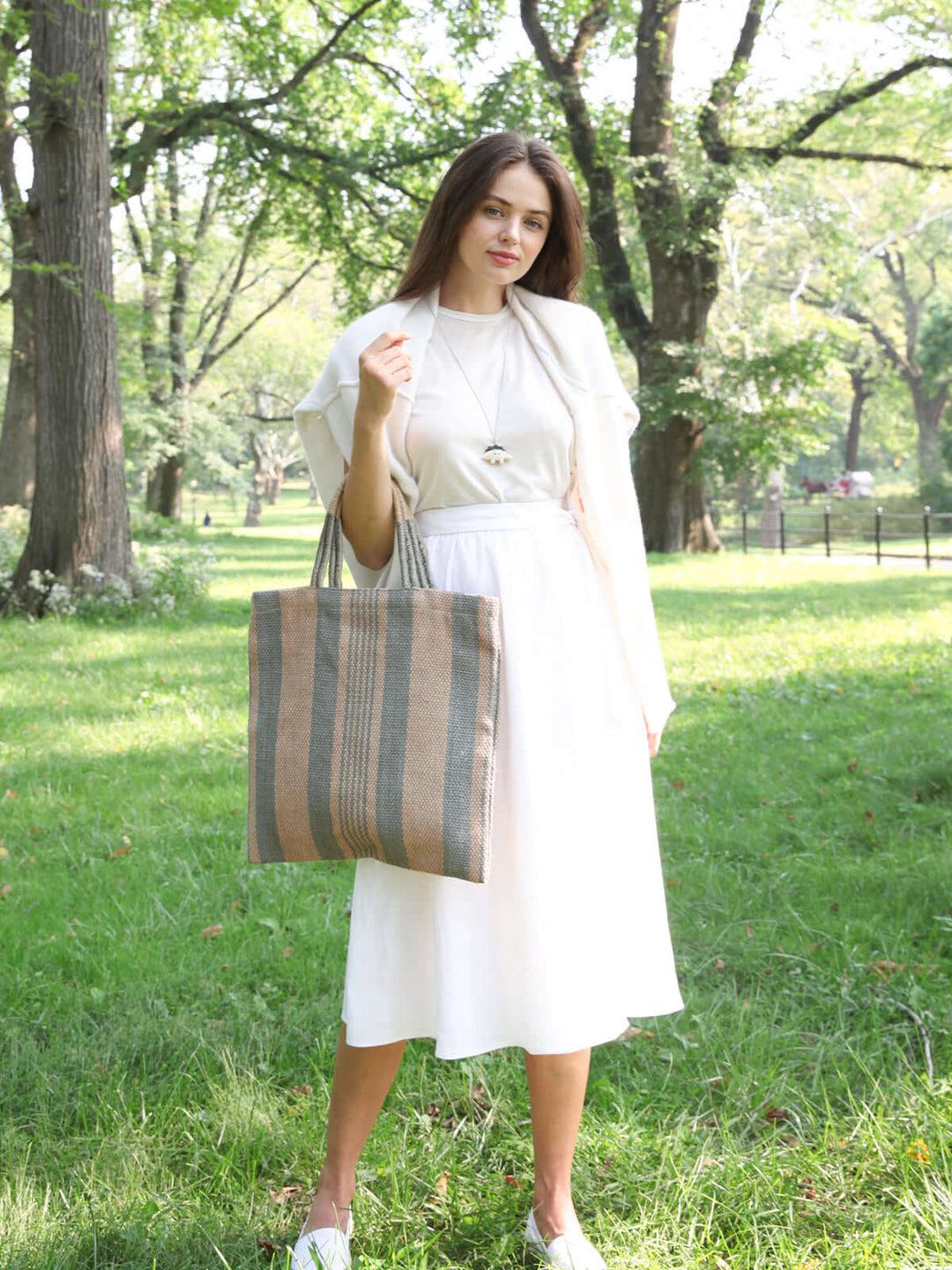 Dora Jute Tote Bag