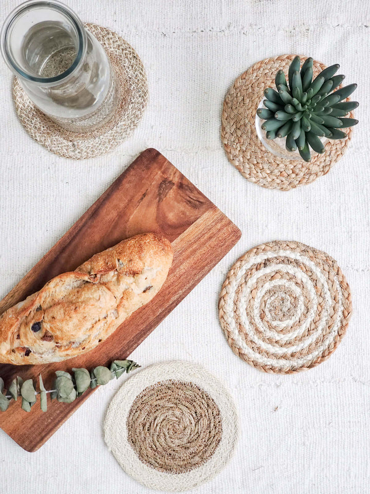 Natural Coaster Trivet Gift Set with Green Pouch