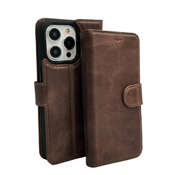 Vegas iPhone 15 Pro Max Wallet Case | MagSafe