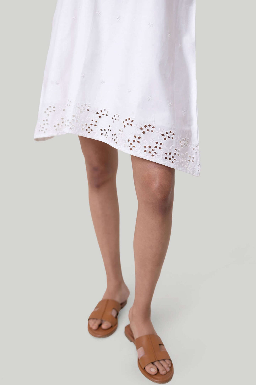 Short Tent Dress - White Embroidery