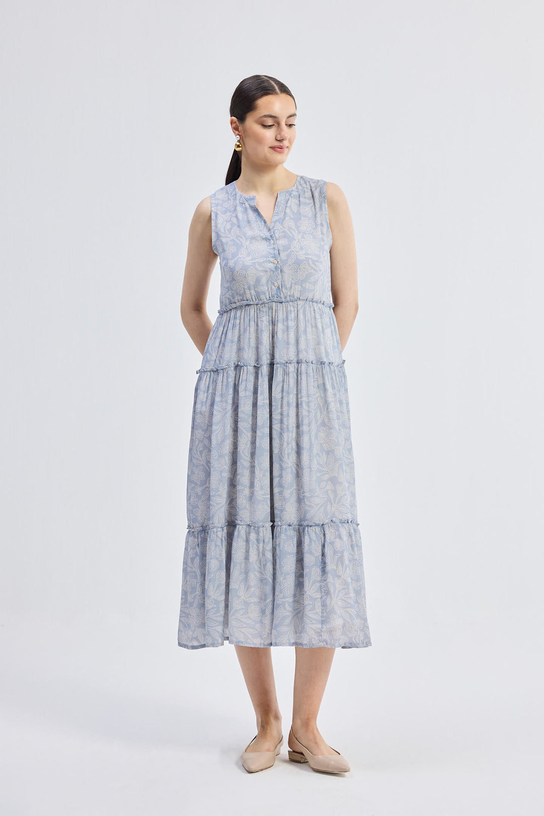 The Perfect Resort Floral Maxi in Periwinkle Blue